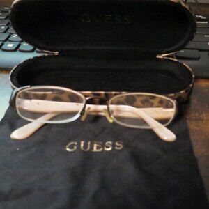 Guess Cheetah Print Frames with matching case and cleaning cloth